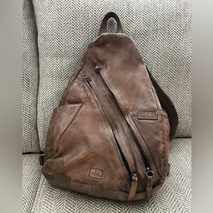 Bedstu Tommie leather backpack. Icicle color